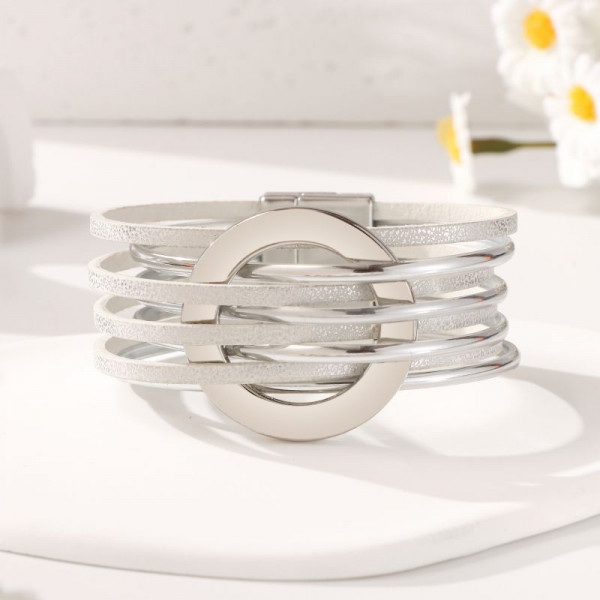 Браслет жесткий многоярусный с центральным кольцом CJT05173