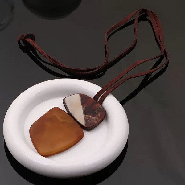 Подвеска с кулоном CJR57290