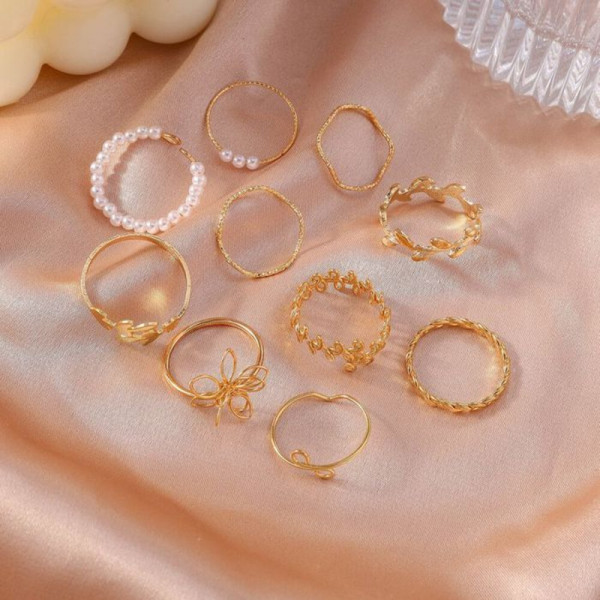 Большой набор золотистых колец с бусинами и звездами CJH74984