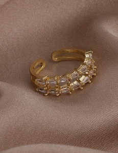 Ювелирное кольцо T94550