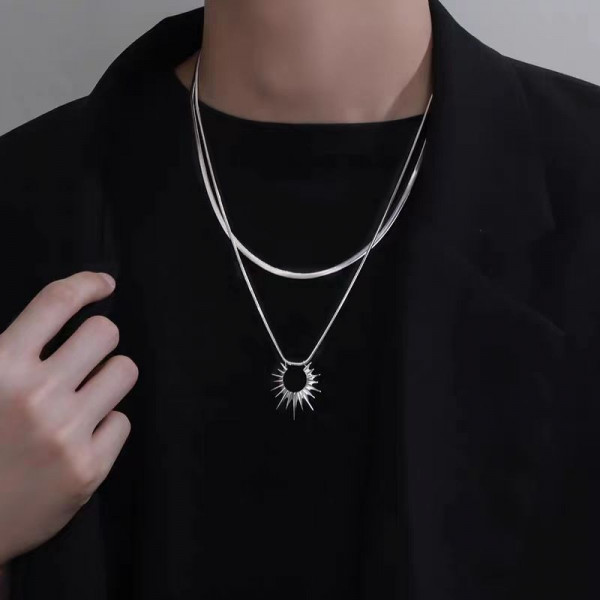 Двойная серебристая цепочка с подвеской-солнцем CJH63724