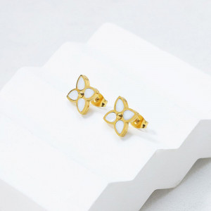 Серьги-пусеты Клевер с жемчужной эмалью CJP45269