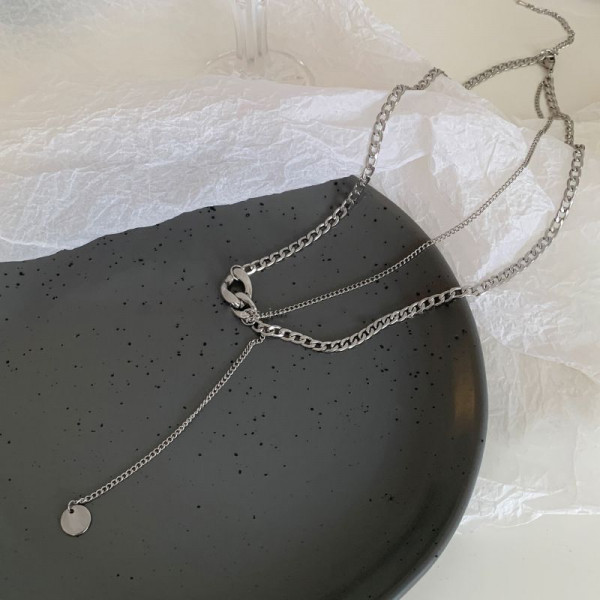 Тонкое Колье-галстук с фиксатором и кристаллом 1J12379CJJ