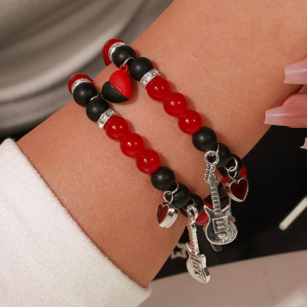 Парные браслеты контрастная энергия с подвесками CJK56071