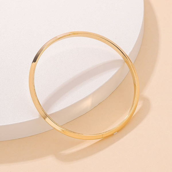 Жесткий браслет M84815