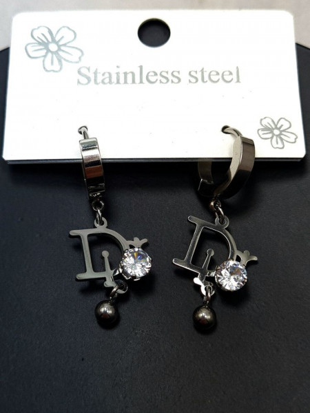 Серьги-кольца с подвесками в виде логотипа и крупным кристаллом J10243CJJ