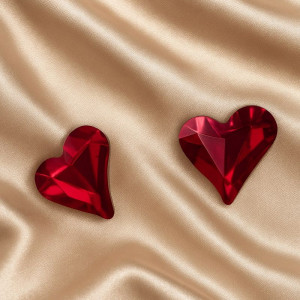 Страстные серьги-пусеты алые сердца 1J11831CJJ