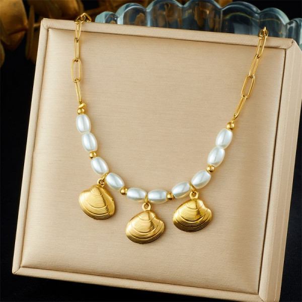 Цепочка с жемчужными вставками и подвесками в форме морских звезд CJR62699