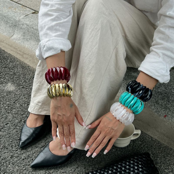 Жесткий браслет CJP36141