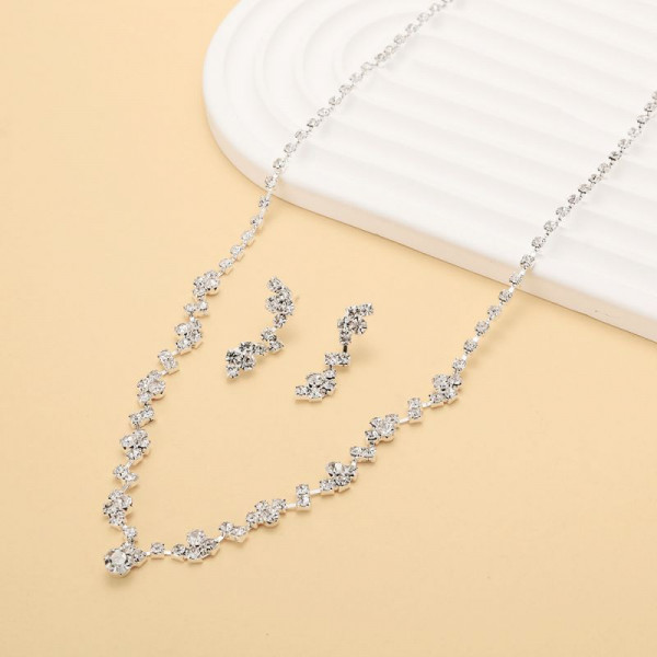 Комплект бижутерии CJH23012