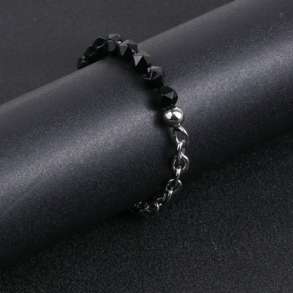 Браслет комбинированный с черным камнем и цепью CJH23840