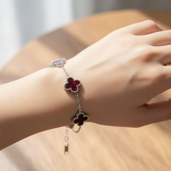 Браслет со вставками клевера цвета спелой малины 1J12154CJJ