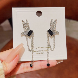 Серьги-подвески с бантами и темными кристаллами N85886