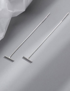 Лаконичные серьги-протяжки «Линии» M10561