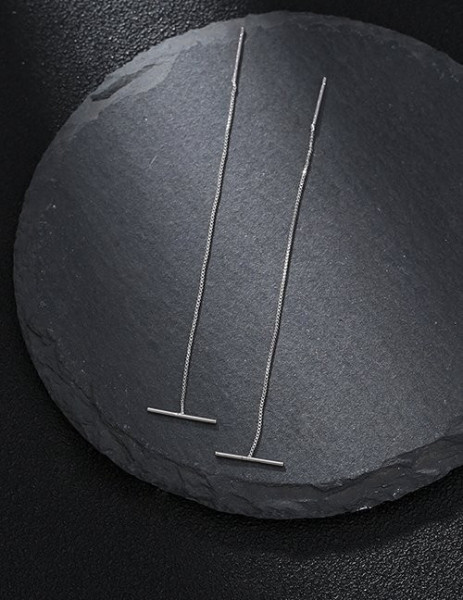 Лаконичные серьги-протяжки «Линии» M10561