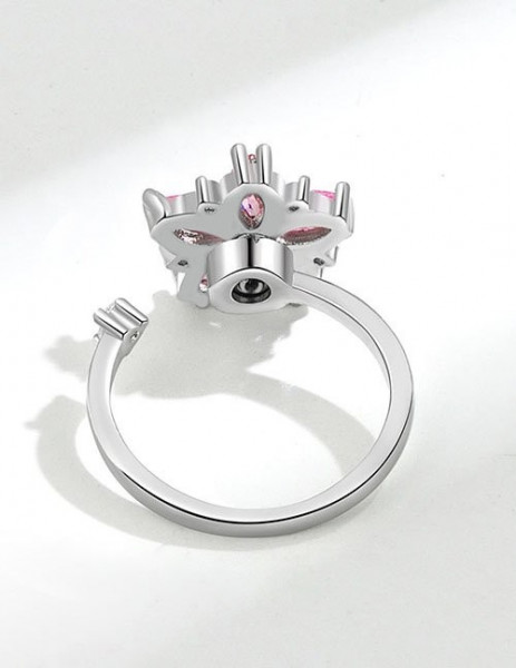 Кольцо в форме сакуры с розовыми кристаллами Z34205