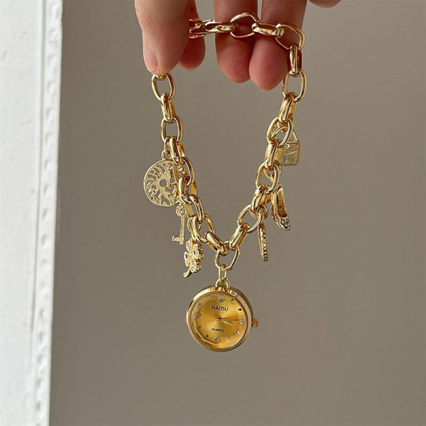 Корейскиий браслет CJT22149