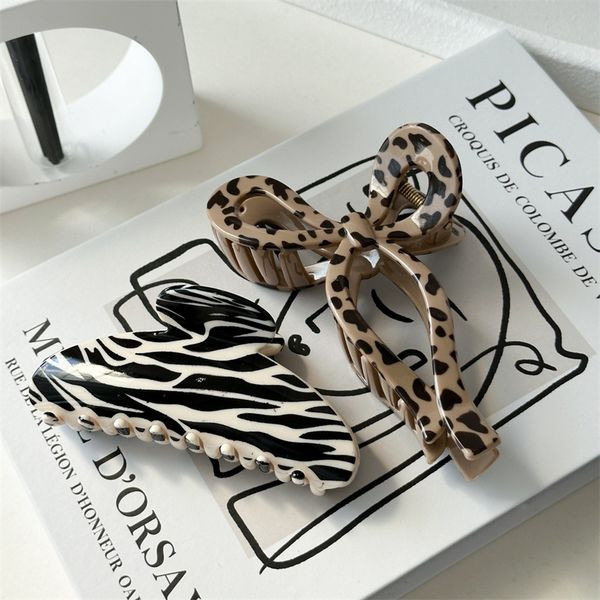 Краб для волос CJJ18345