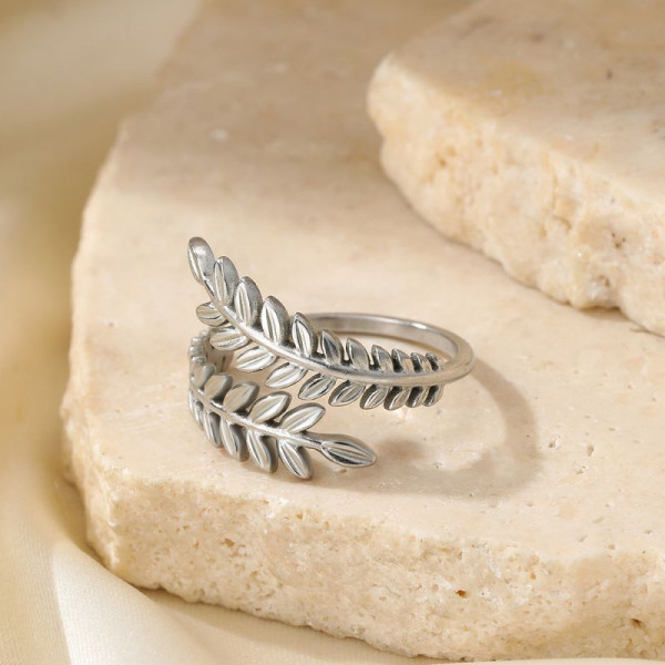 Разомкнутое кольцо в форме колосьев из стали CJL77612