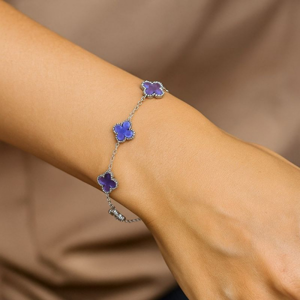 Браслет с нежно-фиолетовыми цветами клевера и перламутром 1J12156CJJ