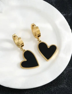 Стальные серьги с напылением золотом с черным кулоном в виде сердца J10001CJJ