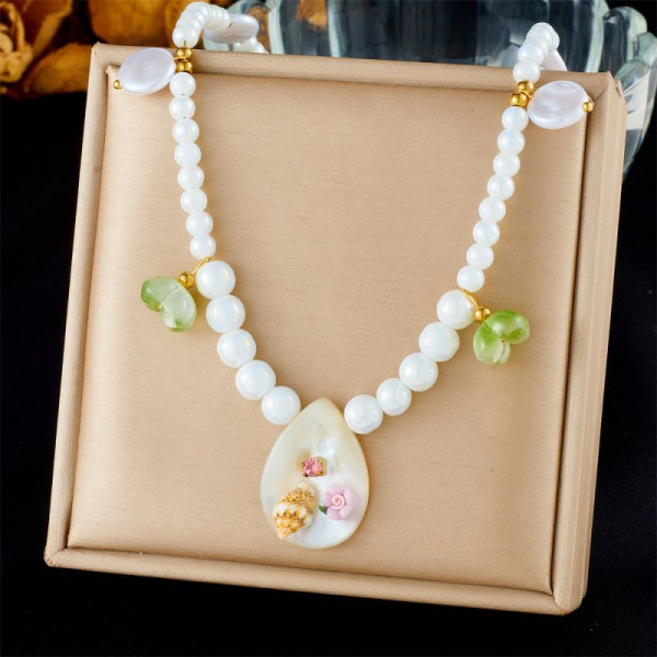 Длинное жемчужное колье с подвеской-каплей и цветами CJP55838