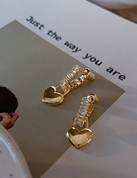 Серьги-кольца с подвесками-замками Z14782