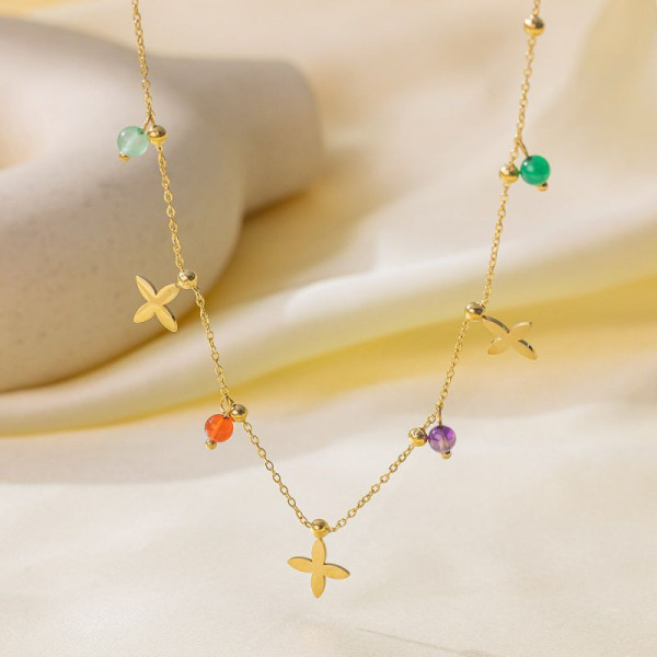 Тонкая золотистая цепочка с разноцветными клеверами CJJ15154