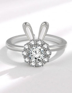 Кольцо с заячьими ушками и крупным фианитом Z34218