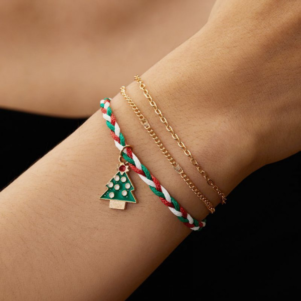 Комплект браслетов из цепочек и бусин с крестом CJT06849