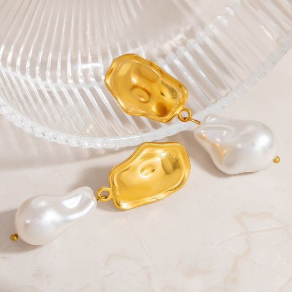 Серьги-пусеты Овалы с эффектом мятого металла CJL24198