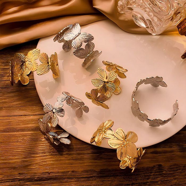 Жесткий браслет CJJ05262