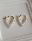 Серьги-кольца с белыми сердцами Z31777