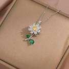 Цепочка с подвеской в форме цветка с зелеными листьями CJH64911