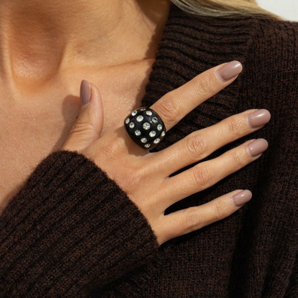 Кольцо широкое с шахматным узором CJT25660