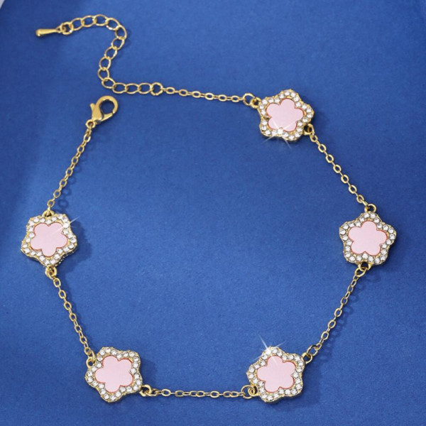 Браслет-цепочка с подвесками в форме клевера CJH22607