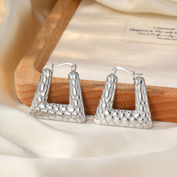 Серьги-кольца прямоугольные с сетчатым рельефом CJM03869