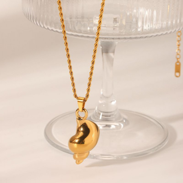 Золотистая цепочка с объемной ракушкой CJL78823