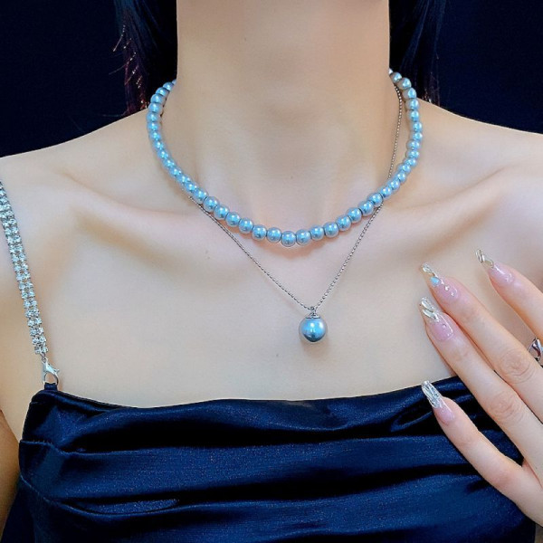 Многослойное колье с крупным жемчугом и декоративными цепями CJM18331