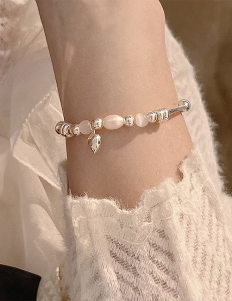 Жесткий браслет L84559