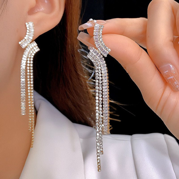 Ювелирные серьги CJT19186