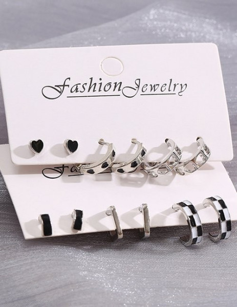 Набор стильных серег пусет и конго в черно-белой гамме с принтом шахматная клетка Z08112