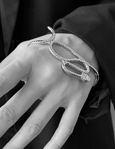 Жесткий браслет CJG65269