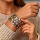 Жесткий браслет CJR81458