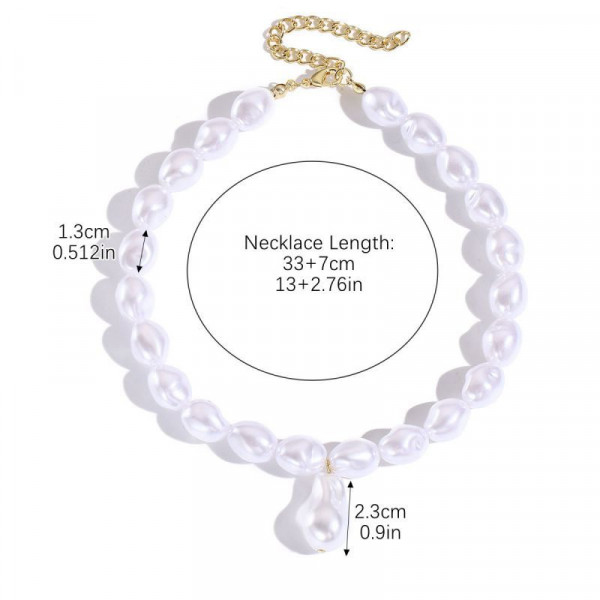 Чокер из белого жемчуга с крупной барочной подвеской-каплей CJN31873