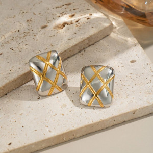 Серьги-пусеты Квадраты с золотистой сеткой CJN49621