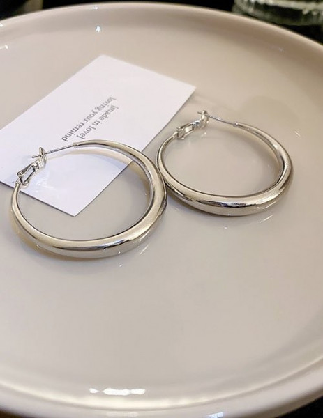 Базовые серьги-конго с зеркальной полировкой L91870