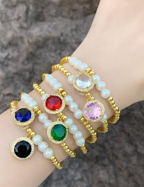 Браслет с жемчугом и изумрудным сердцем Z00835