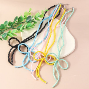 Яркие бусы из граненого радужного бисера CJG44100