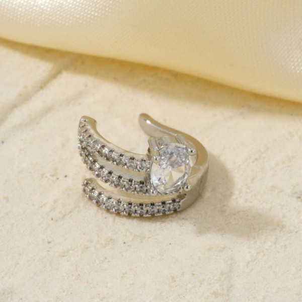 Тройной кафф с овальным кристаллом 1J11405CJJ